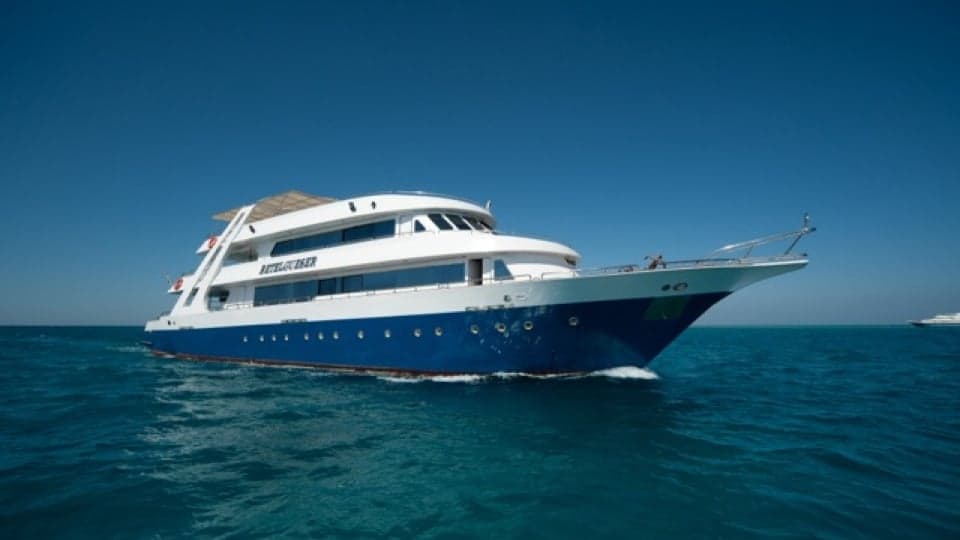 Betelgueser is all about classic Red Sea diving. From the Thistlegorm wreck to the Brothers Islands, divers can expect sharks, corals, and deep blue waters