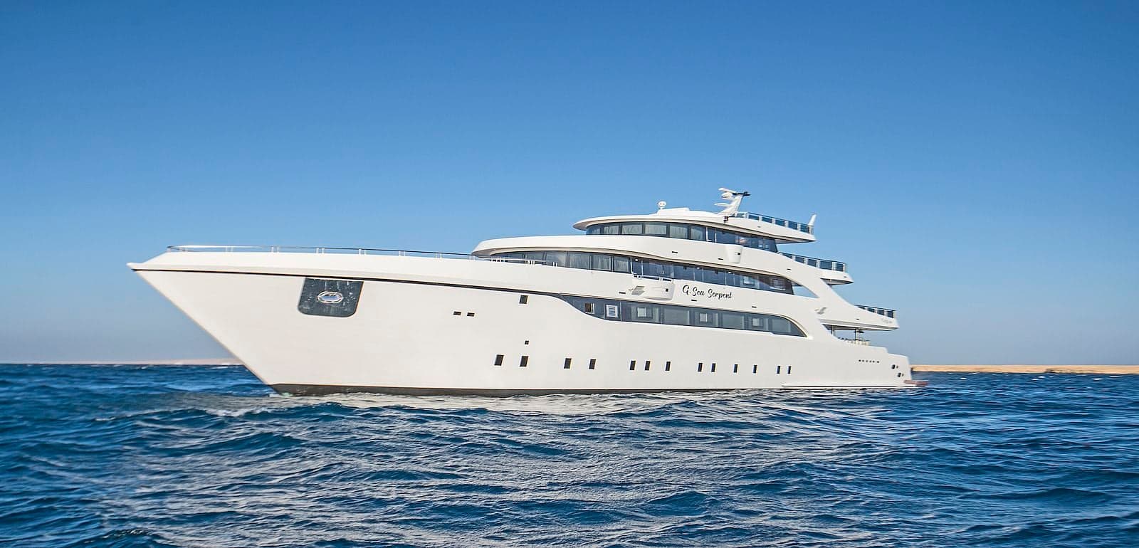 With a modern aesthetic and spacious design, Sea Serpent Glorious Miss Nouran offers access to the Red Sea's renowned dive spots, including Fury Shoal and Brothers Islands, featuring vibrant reefs and diverse marine ecosystems
