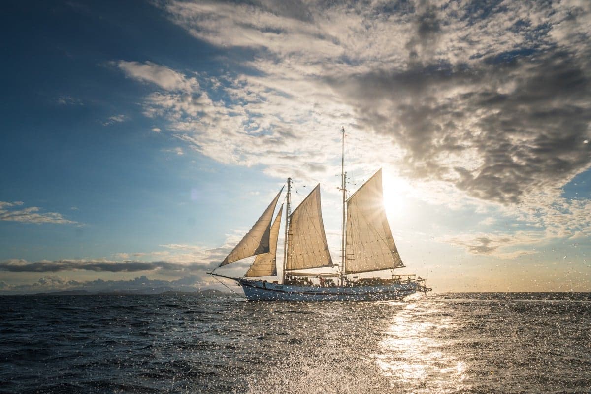 A traditional-style schooner with elegant details, Emperor Raja Laut explores Raja Ampat and Komodo - ideal for divers chasing manta rays, rare macro, and lush coral slopes