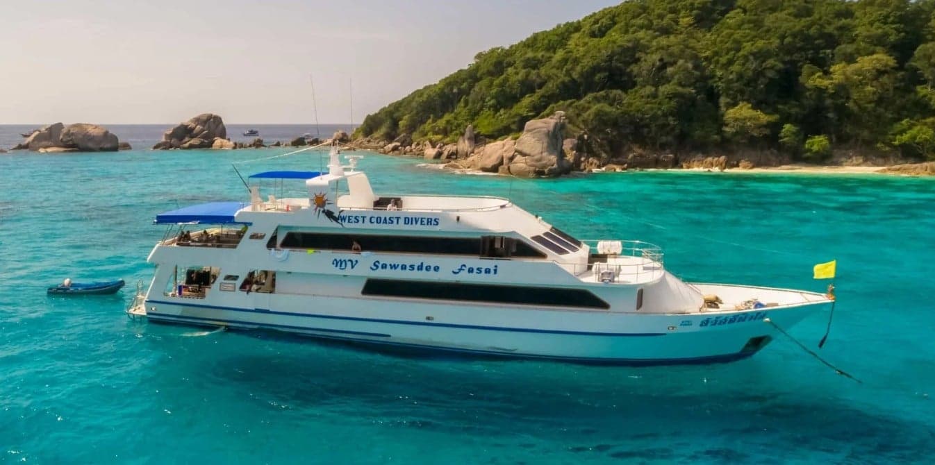 Sawasdee FaSai combines comfort with exploration, navigating the Similan and Surin Islands where encounters with mantas, whale sharks, and leopard sharks are frequent