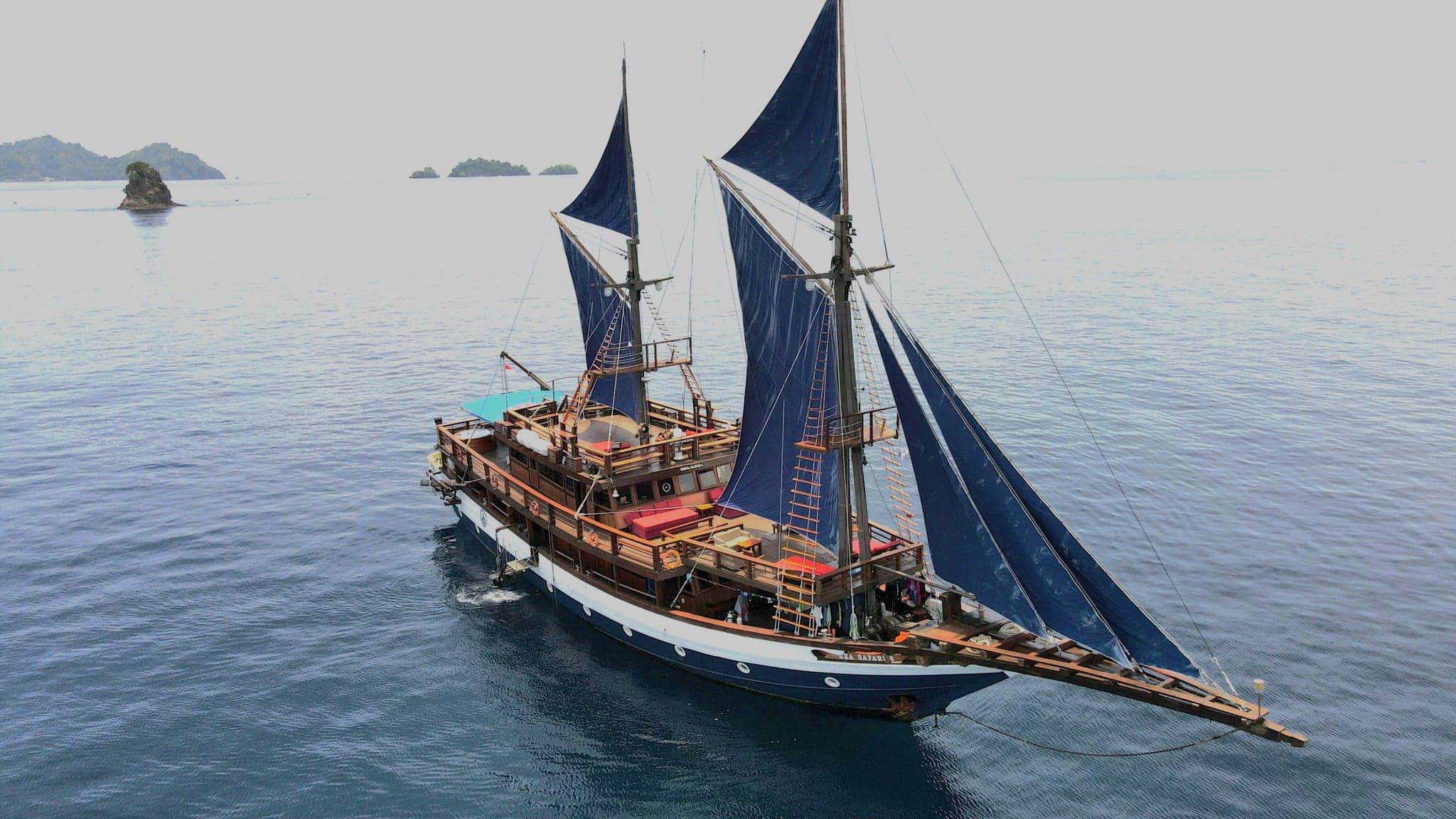 Sea Safari 8 offers broad coverage of eastern Indonesia, including Komodo and the Banda Sea. With large dive decks and classic styling, it’s ideal for group charters and extended cruises