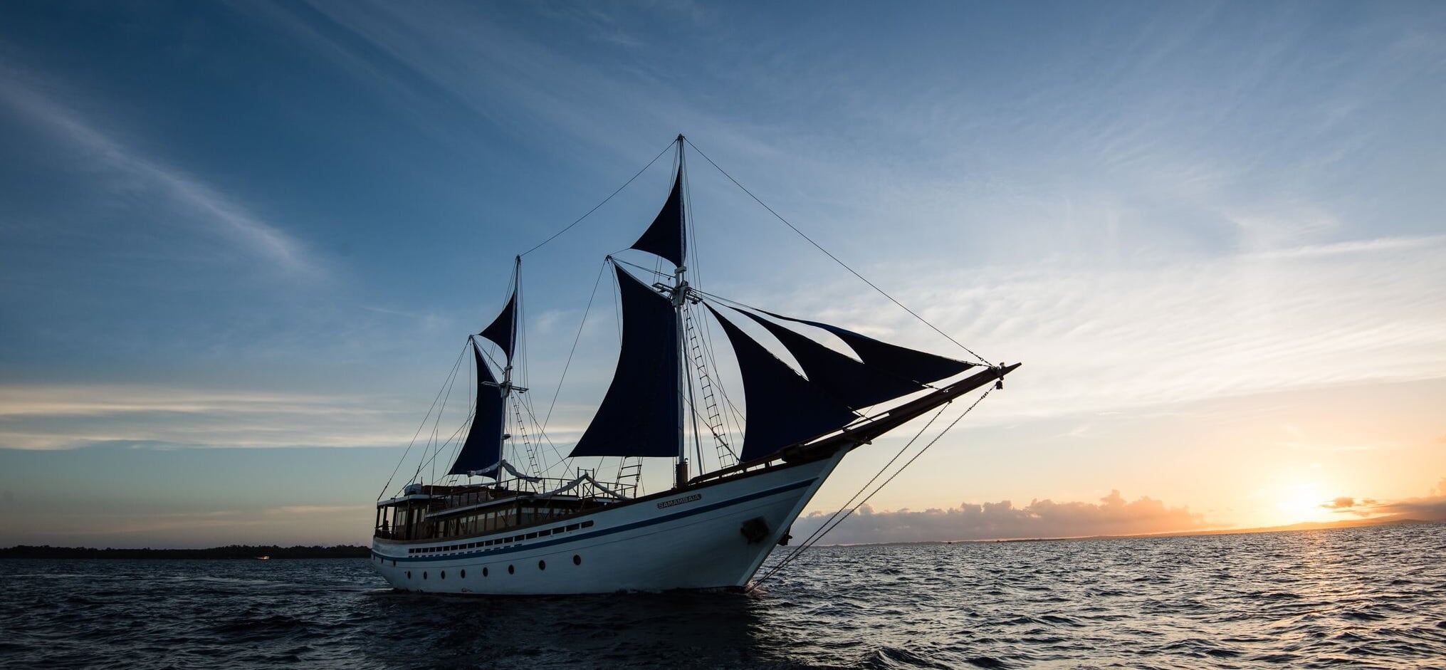 Samambaia’s traditional design meets luxury as it sails through Raja Ampat and Komodo, offering encounters with reef sharks, mantas, and macro life hidden in soft corals