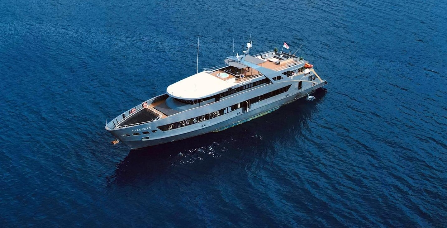 High-speed comfort defines Velocean, a modern vessel exploring the Banda Sea and Forgotten Islands. Expect hammerhead sharks, volcanic walls, and rare macro finds in remote corners