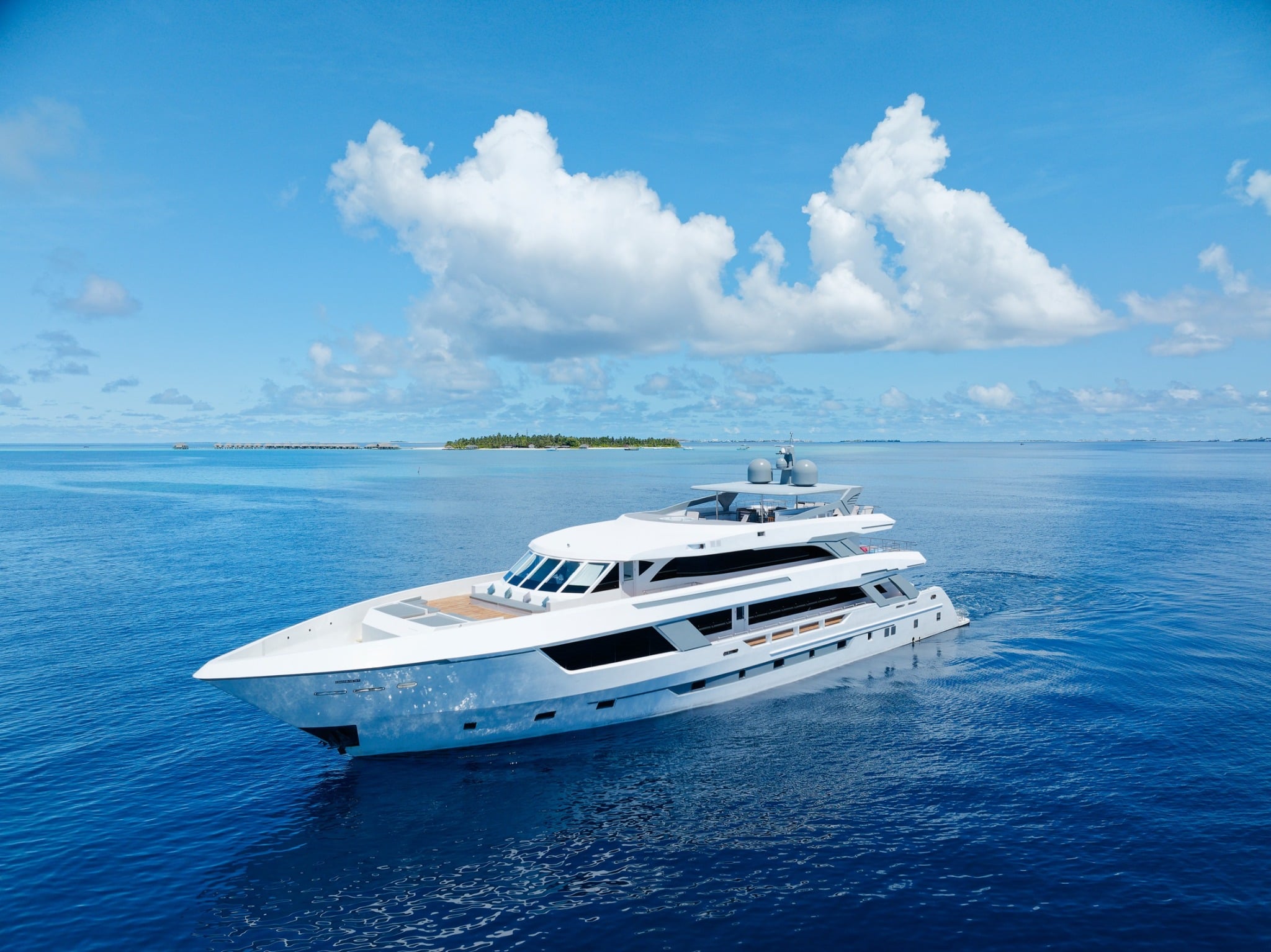 Ariyal moves through the Maldives’ popular atolls with an eye for manta rays, reef sharks, and channel dives full of action—and offers a laid-back vibe onboard