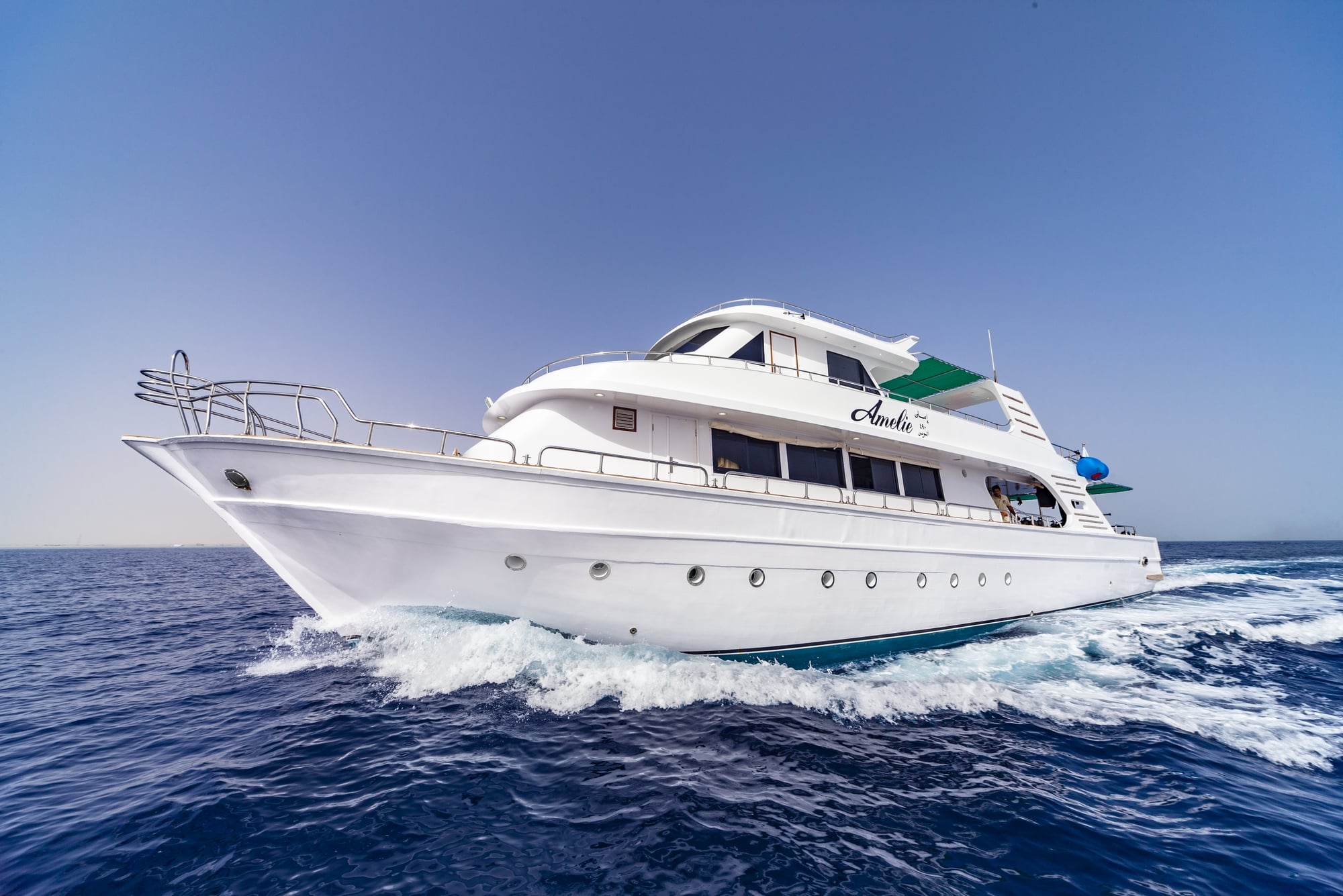 Amelie liveaboard focuses on comfort and casual exploration, visiting the northern Red Sea’s signature wrecks and reefs like the Thistlegorm and Jackson Reef