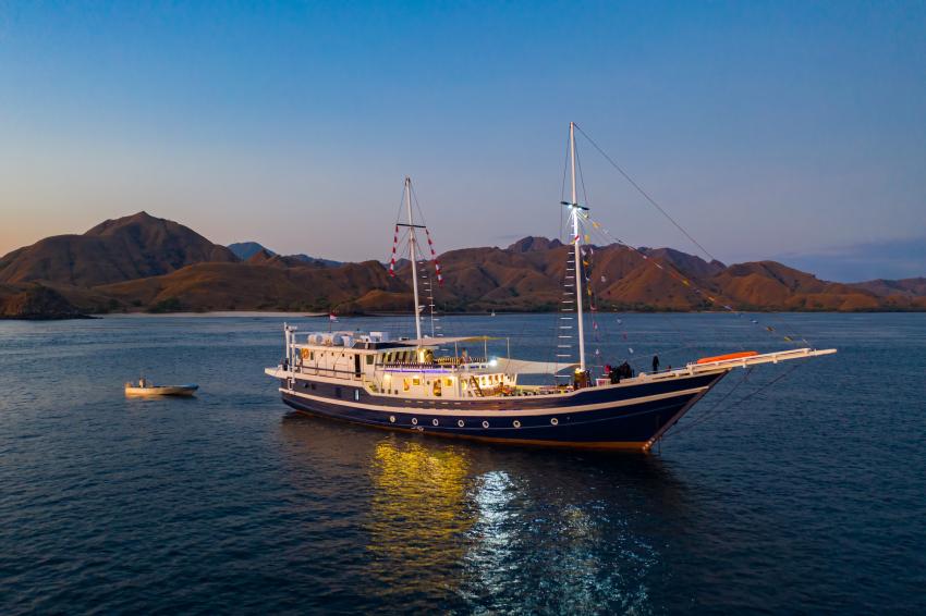 Strategic Itineraries: Following Indonesia’s Seasons