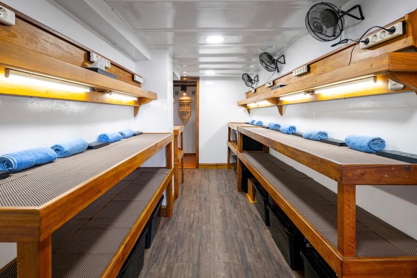 Camera Room: Built for Underwater Imaging